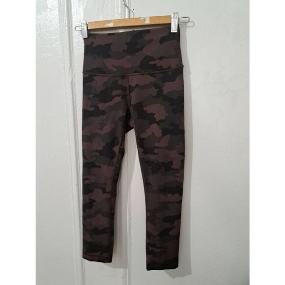 Lululemon women size 4 camouflage leggings align black rust brown running - Picture 2 of 8